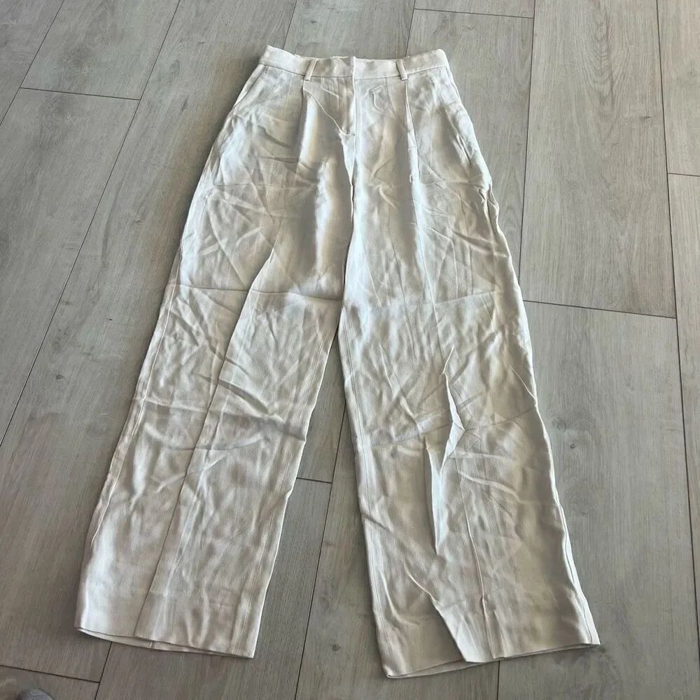 Theory womens pants shell white size S